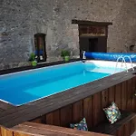 Sycamore House 4*