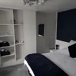 ベッド・アンド・ブレックファスト Sycamore House 4*