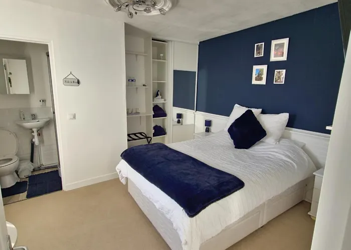 Sycamore House Bed & Breakfast Lauriere (Haute-Vienne)